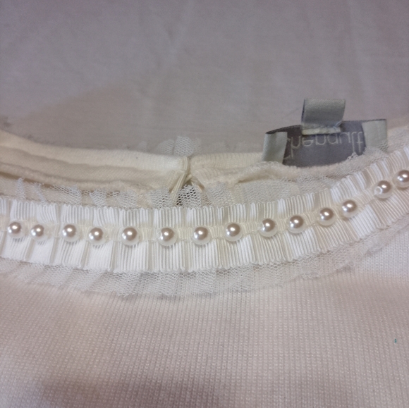 Chenault Off White Lightweight Sweater Gathered 3/4 Sleeves Faux Pearl Neckline - Picture 3 of 5